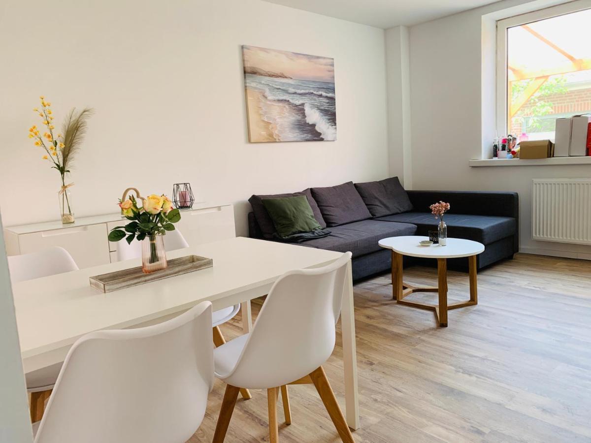 Feddersen Living Kernsanierte Ferienwohnungen - Gemuetlich - Netflix - Voll Ausgestattet - Zentral Brunsbuttel Bagian luar foto