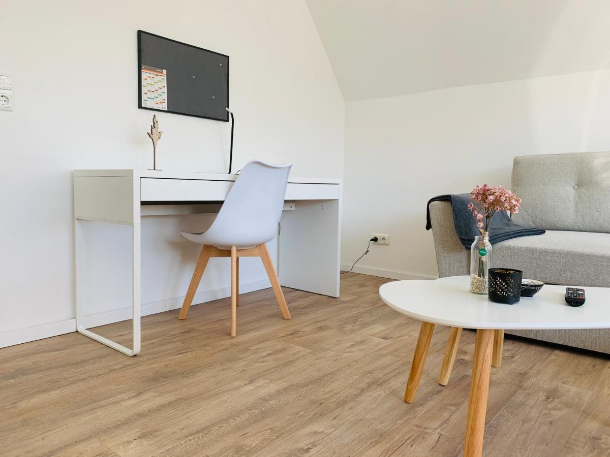 Feddersen Living Kernsanierte Ferienwohnungen - Gemuetlich - Netflix - Voll Ausgestattet - Zentral Brunsbuttel Bagian luar foto