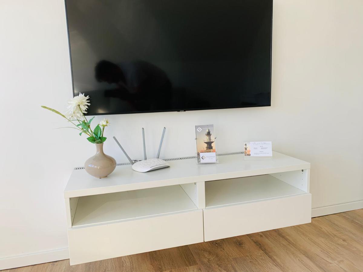 Feddersen Living Kernsanierte Ferienwohnungen - Gemuetlich - Netflix - Voll Ausgestattet - Zentral Brunsbuttel Bagian luar foto